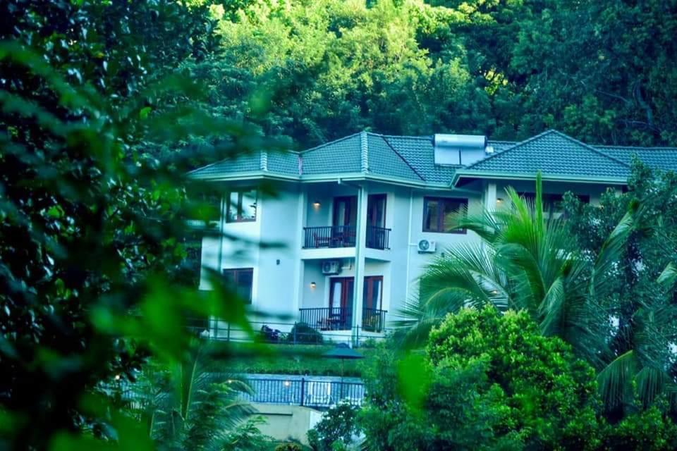 The Grand Hills Acomodação com café da manhã Kandy Exterior foto