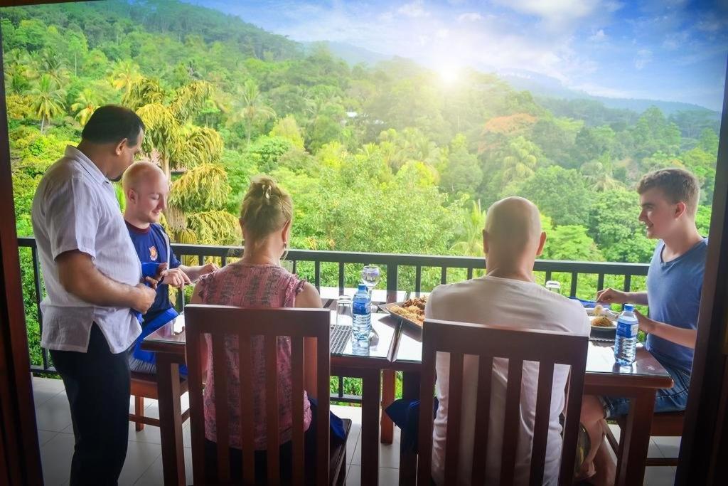 The Grand Hills Acomodação com café da manhã Kandy Exterior foto